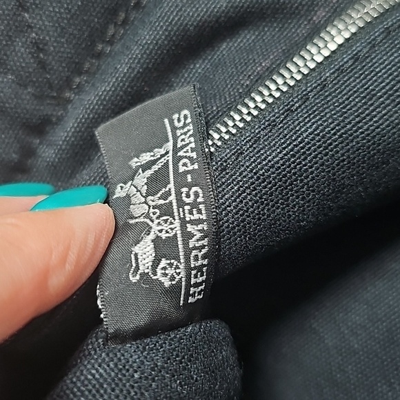 Hermes Black Canvas Tote Bag with Stripe Handles - Picture 5 of 7